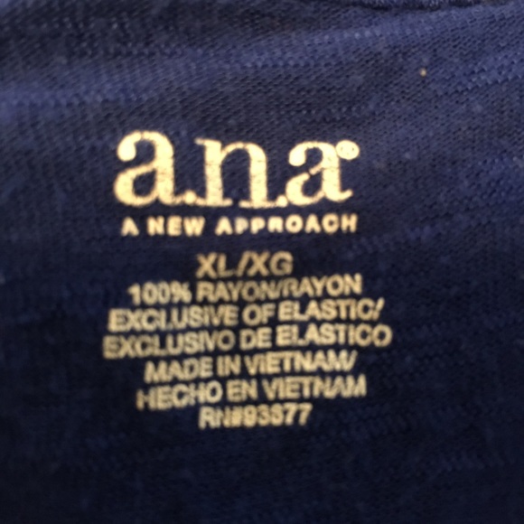 Blue top - Picture 3 of 3